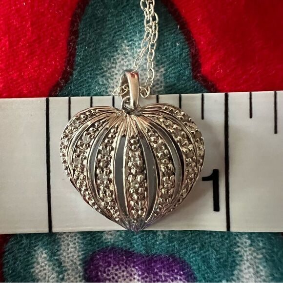 Sterling Silver and Diamond Sliced Heart Necklace Signed HOU - Picture 7 of 9